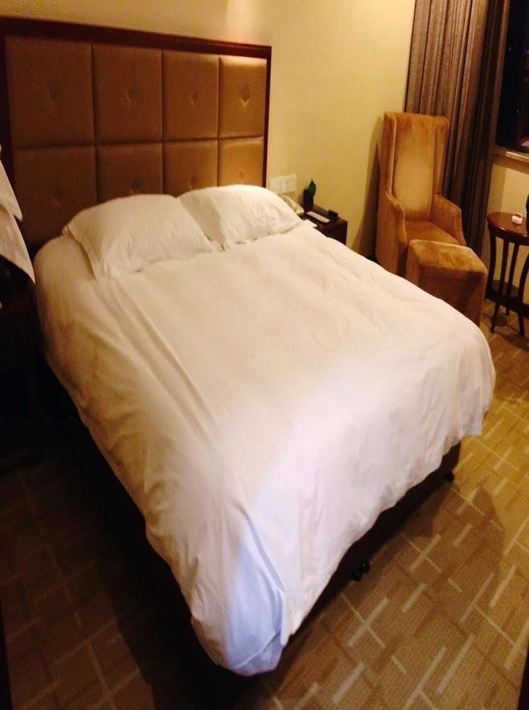 Hangzhou Ving Hotel Esterno foto